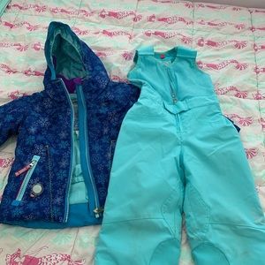 Obermyer  ski jacket and spyder snow bib size 3